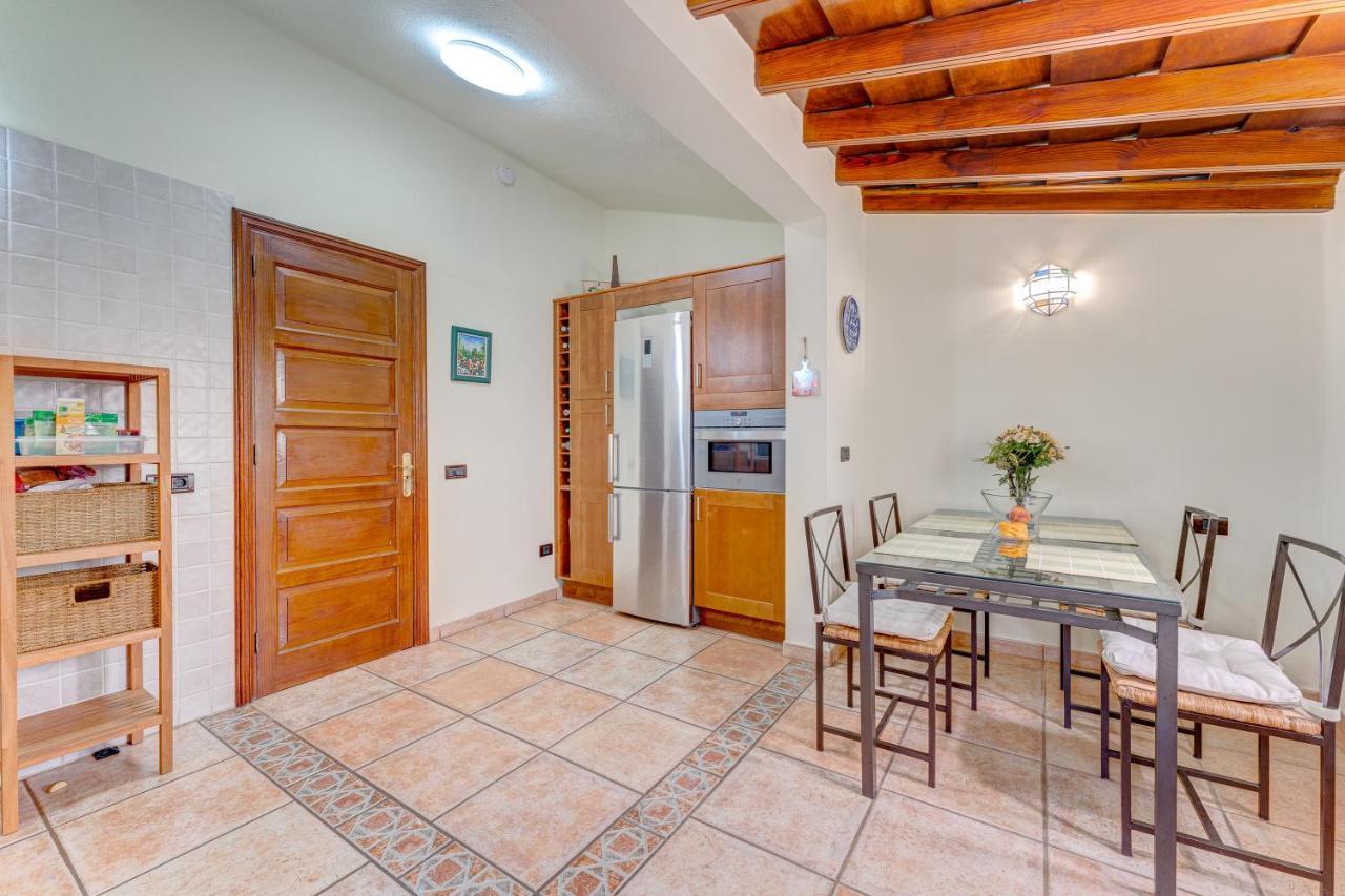 Buenavista Panoramic Villa In Costa Adeje Exteriör bild