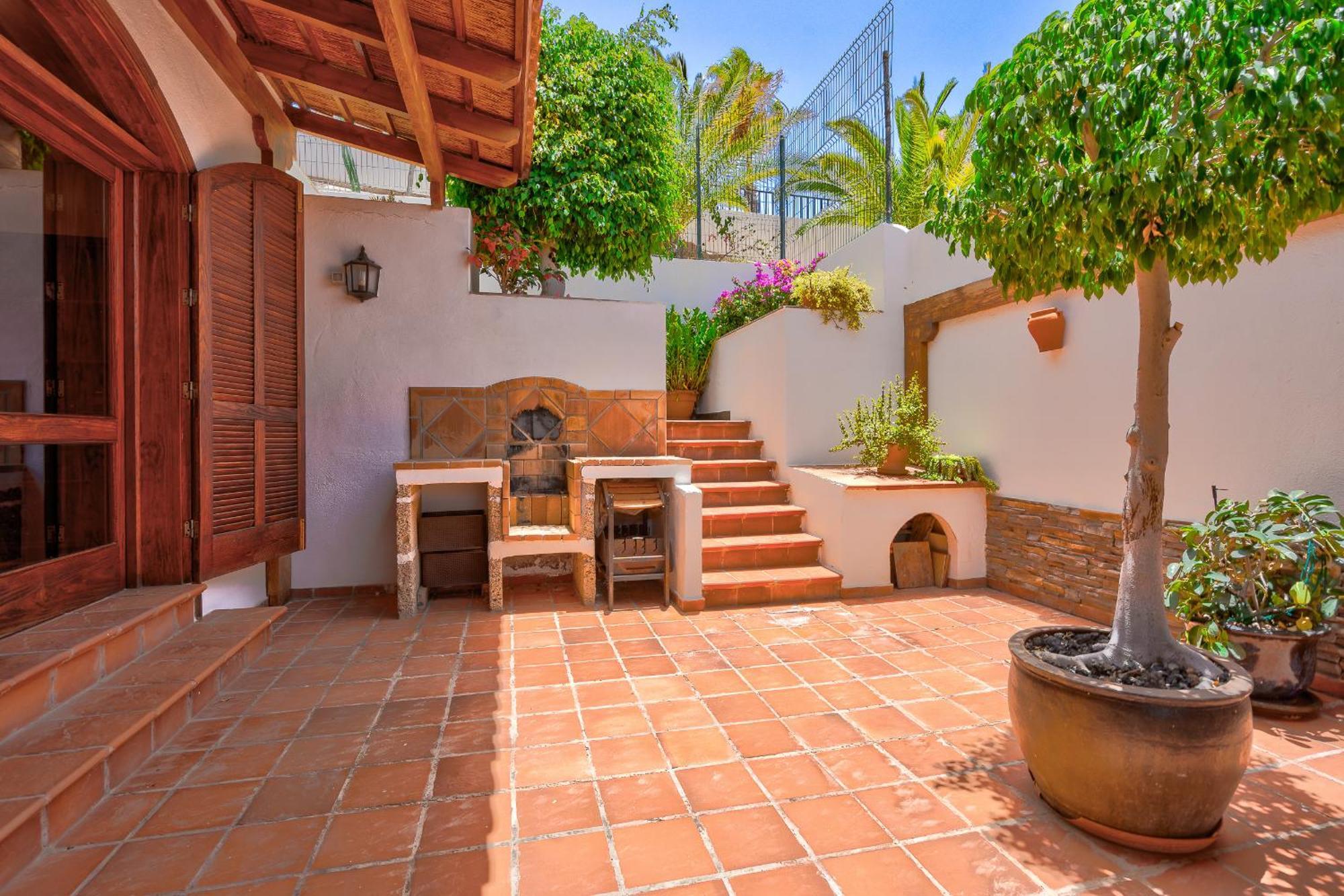 Buenavista Panoramic Villa In Costa Adeje Exteriör bild